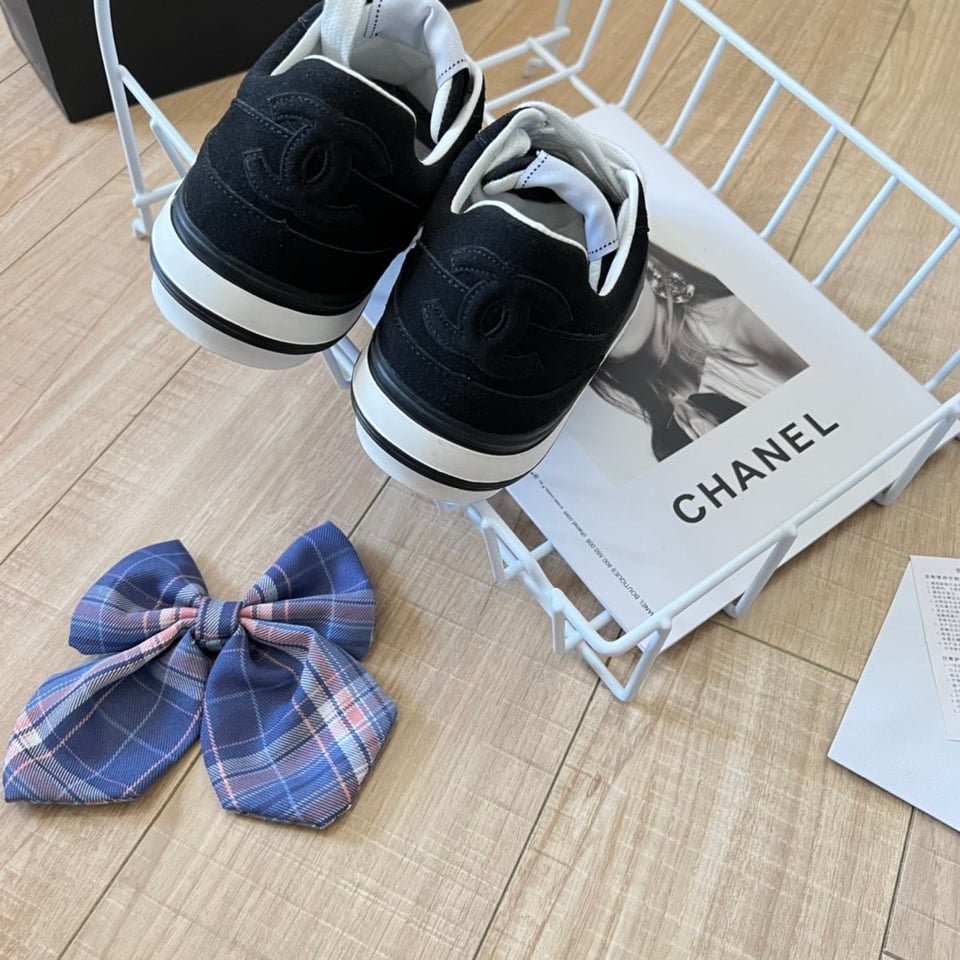 Chanel Suede Leather Runners Black view 5