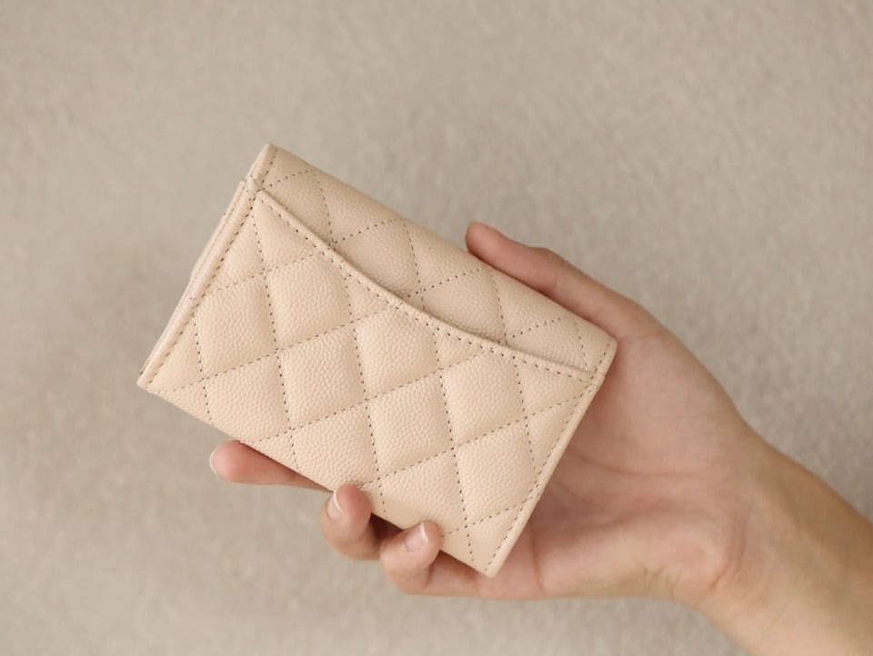 Chanel Flap Card Holder 11.3 Beige Grained Calfskin Gold Icon view 6