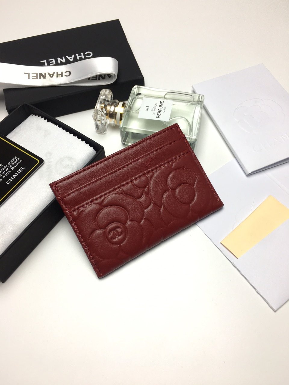 Chanel Floral Card Holder 11.2 Garnet Calfskin Silver Icon view 5
