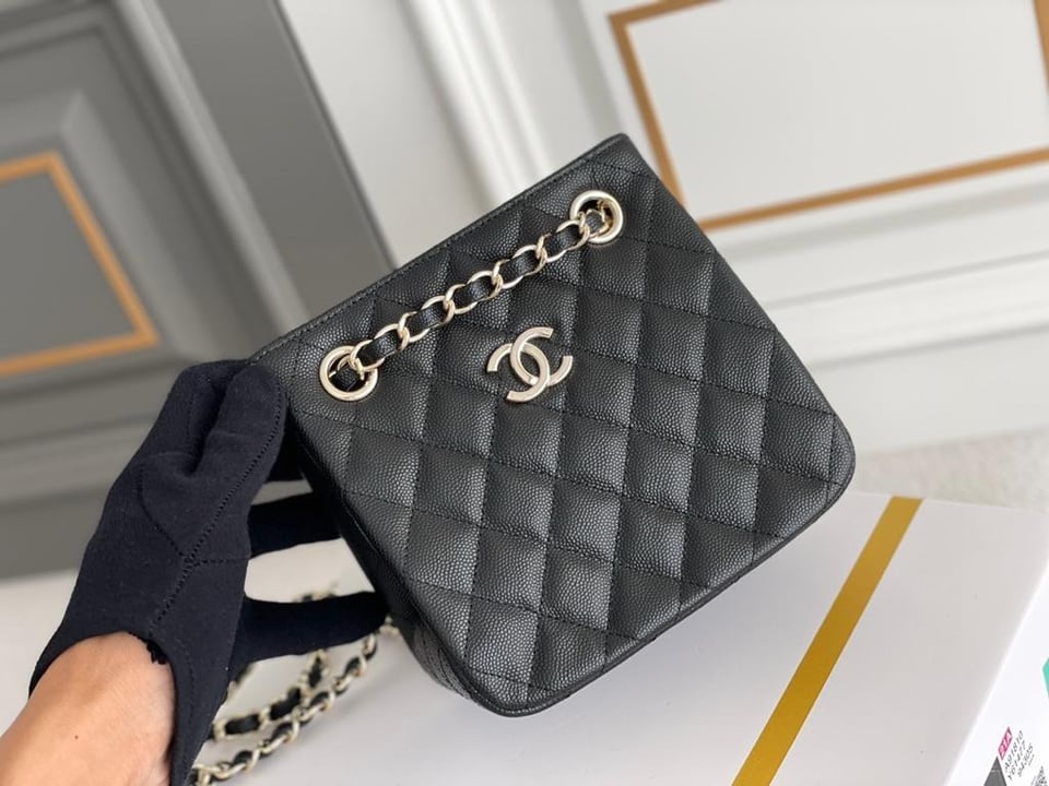 Chanel Grained Embossed Hobo Bag Black 17Cm/6.7in view 8