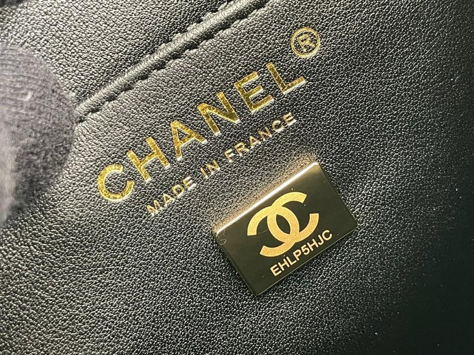 Chanel Grained Embossed Hobo Bag Black 17Cm/6.7in view 6
