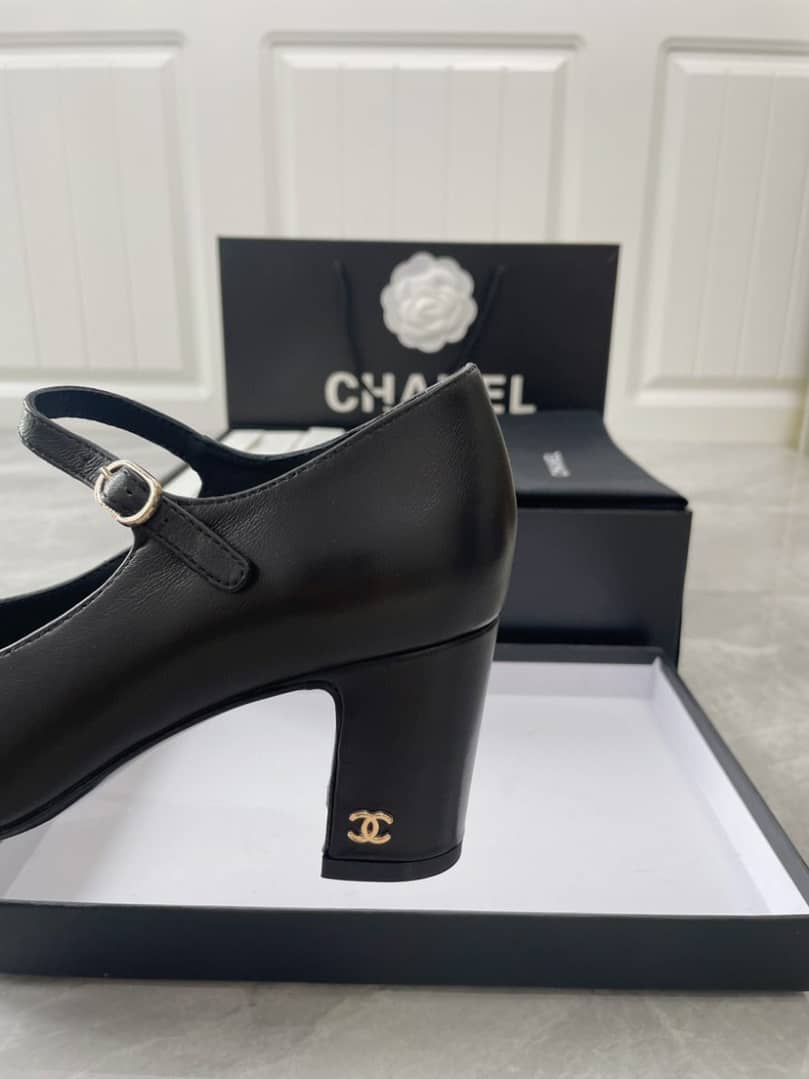 Chanel Mary Janes Black G45118 B14015 94305 view 3