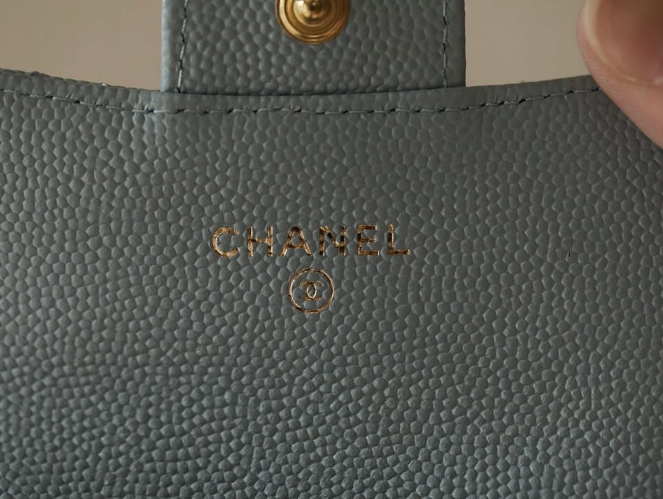 Chanel Flap Card Holder 11.3 Light Blue Grained Calfskin Gold Icon view 9