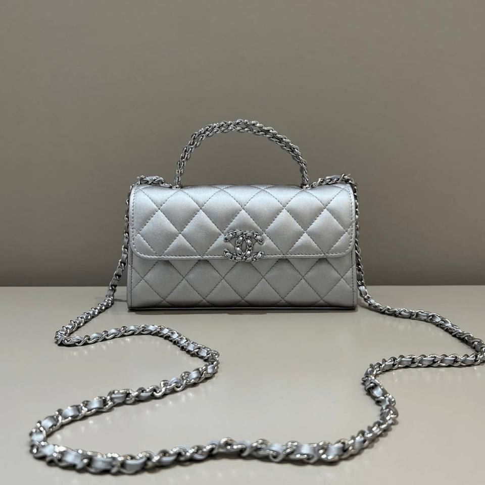 Chanel Lambskin Quilted Chain Top Handle Phone Holder With Chain Silver 18Cm view 3