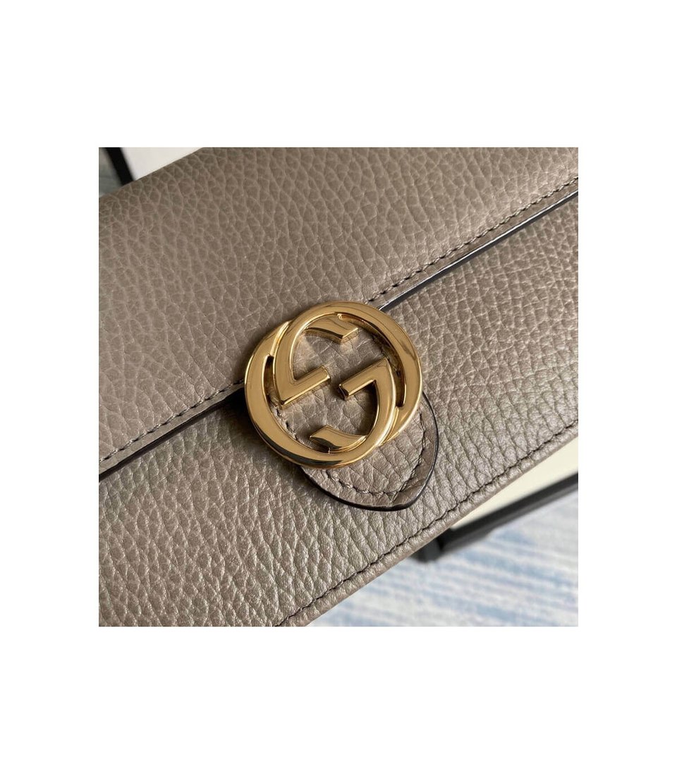 Gucci GG Interlocking Wallet On Chain Grey view 6