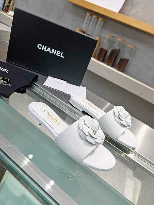 Chanel Camellia Slides White view 3