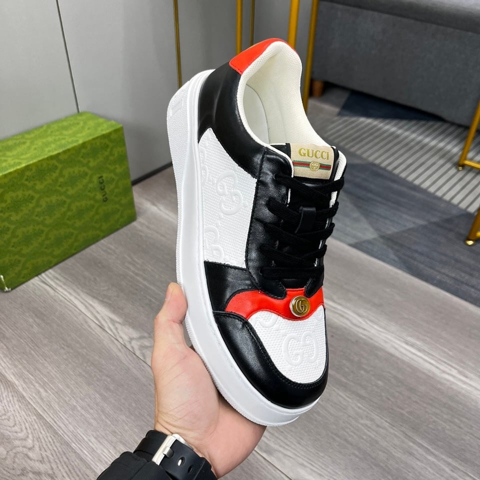 Gucci Screener Sneaker Black Orange view 4