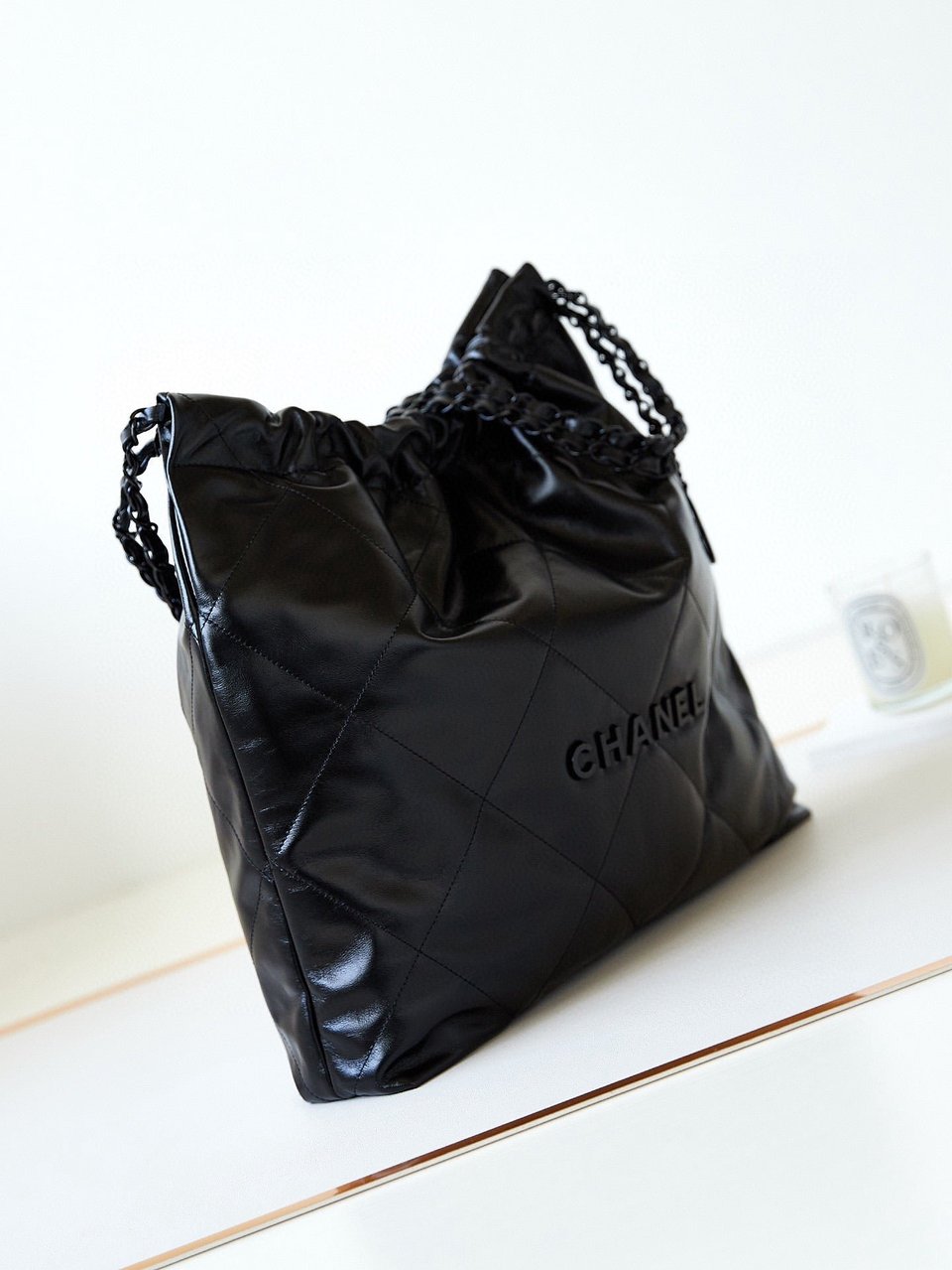 Chanel 22 Hobo Black Calfskin Black Hardware view 6