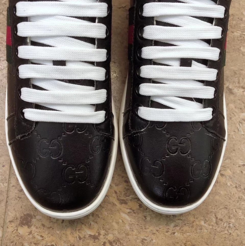 Gucci Ace Black Logo Sneaker 386750 Cwcg0 1070 view 11