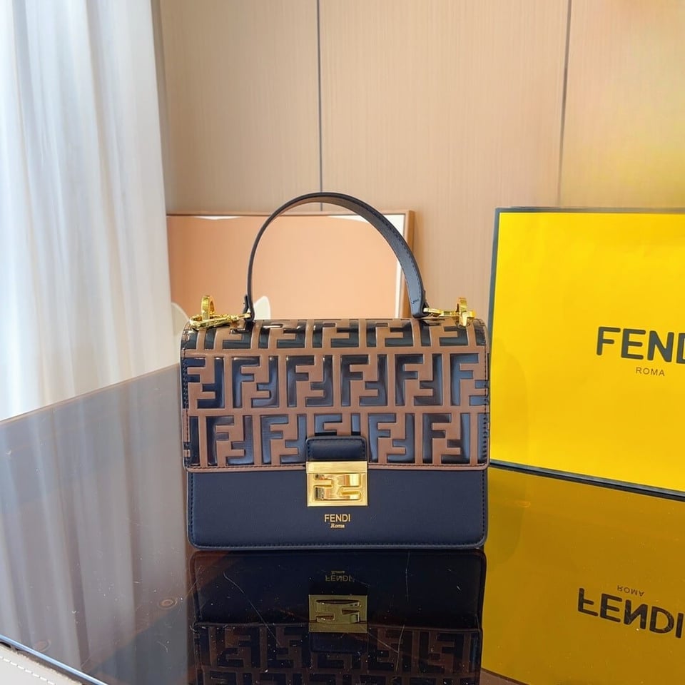 Fendi Kan I Leather Bag Brown 25Cm view 3
