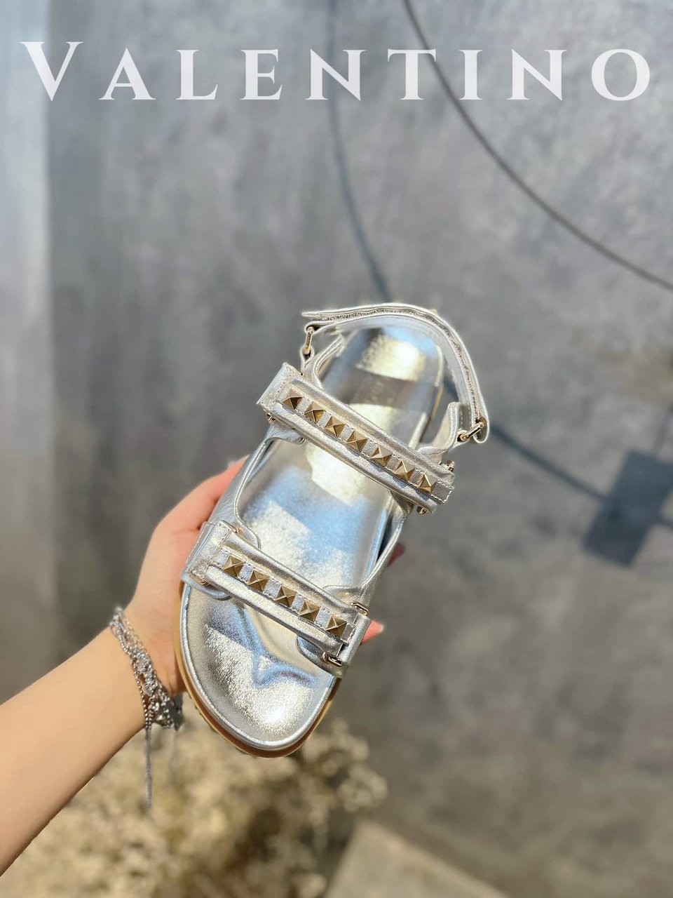Valentino Garavani Rockstud Flat Sandal In Nappa Leather For Woman In Silver view 9