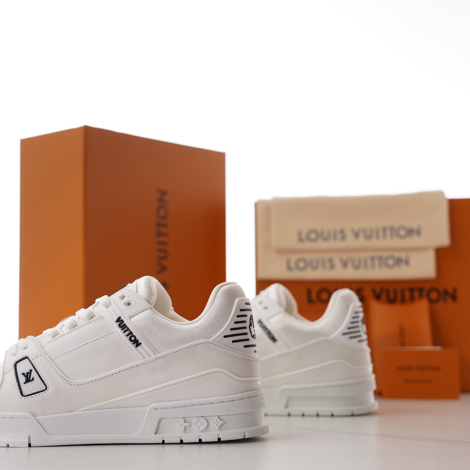 Louis Vuitton LV Trainer Sneaker White for Men view 4