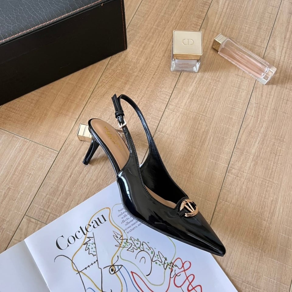 Valentino Vlogo Shiny Leather Leather Heels In Black view 4