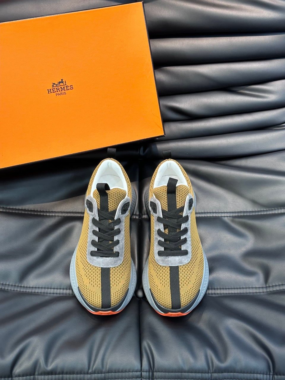 Hermes Heros Sneaker Khaki Gray H232985Zh1R400 view 11