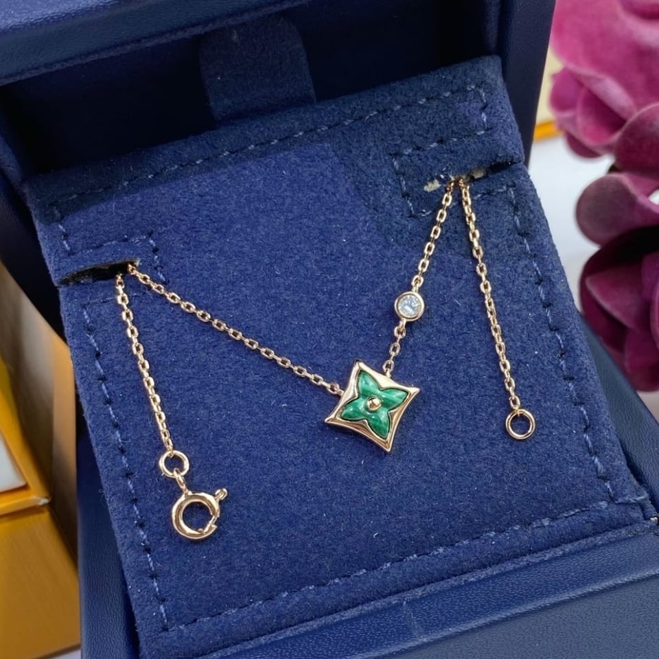 Louis Vuitton Color Blossom Bb Star Necklace Green Q93894 view 4