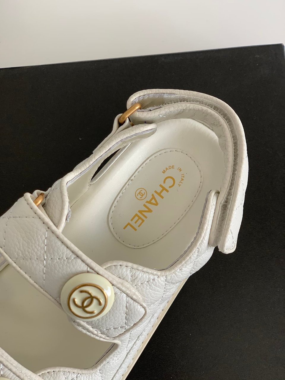 Chanel Cc Button Velcro White Sandals Grained Calfskin Leather view 4