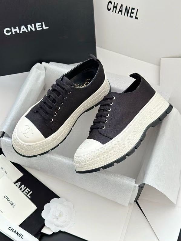 Chanel Canvas Sneakers with Rubber Cap-Toe Black &amp; White G39855 view 10