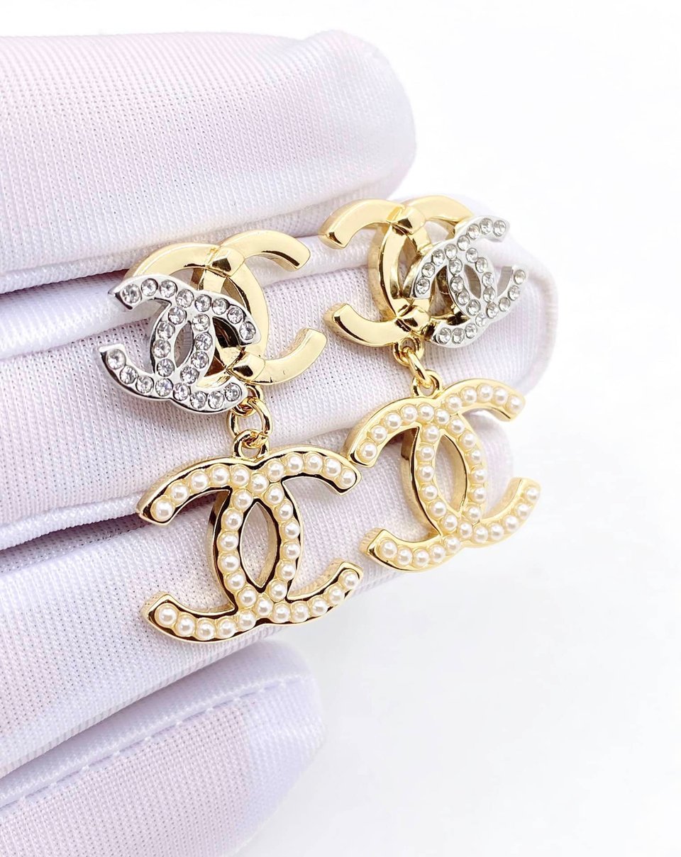 Chanel Cc Triple Earrings view 4