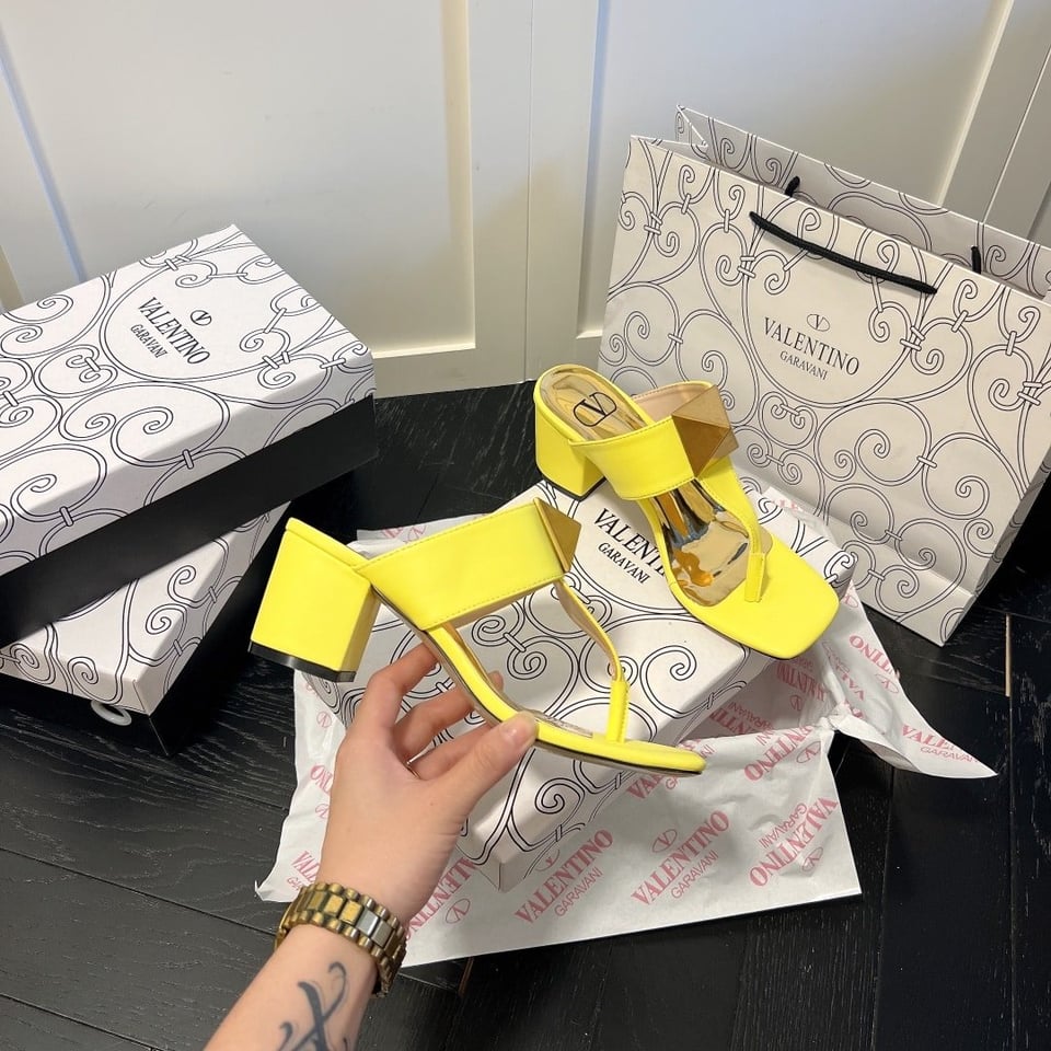 Valentino One Stud Metallic Nappa Flat Middle Heel Yellow Thong Sandal view 10