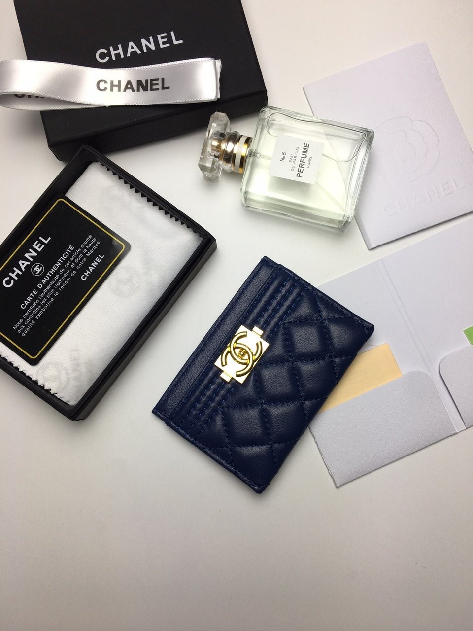 Chanel Boy Card Holder 11.2 Navy Calfskin Gold Icon view 4