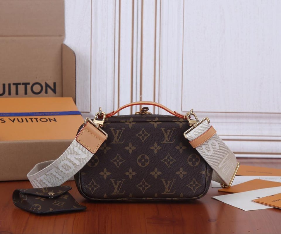 Louis Vuitton Utility Cross-Body Bag Brown 20cm view 6
