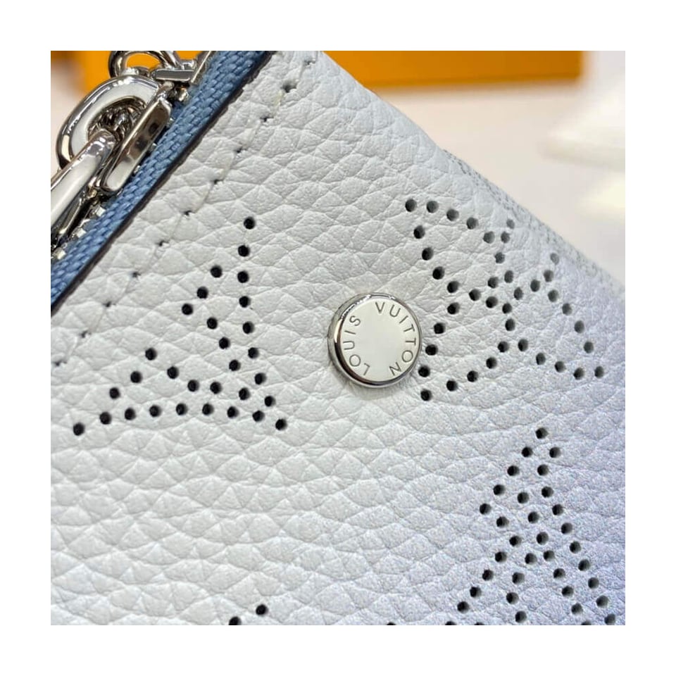 Louis Vuitton Key Pouch in Blue Gradient Mahina Perforated Leather view 7
