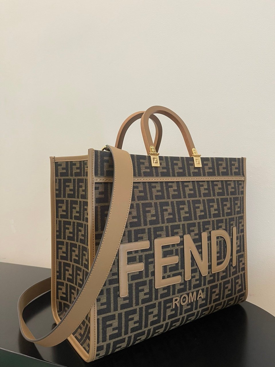 Fendi FF Jacquard Sunshine Medium Tote Bag Brown 35Cm view 4