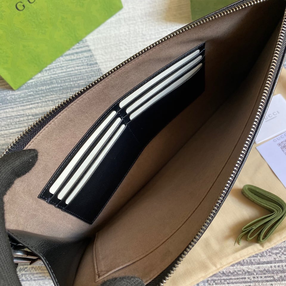 Gucci Beauty Case With Interlocking G Black 12in/31cm For Men view 9