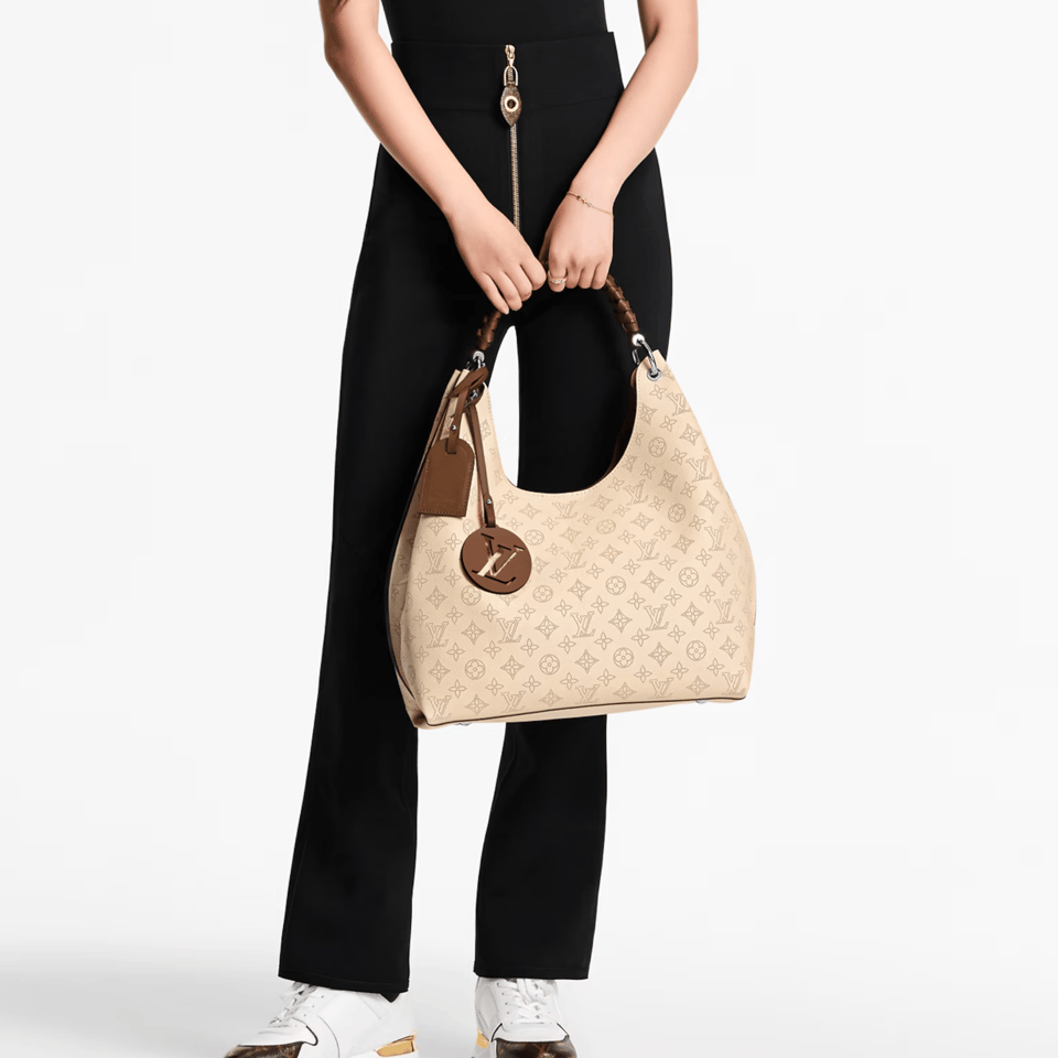 Louis Vuitton Carmel Hobo Bag 40cm/15.75in view 3