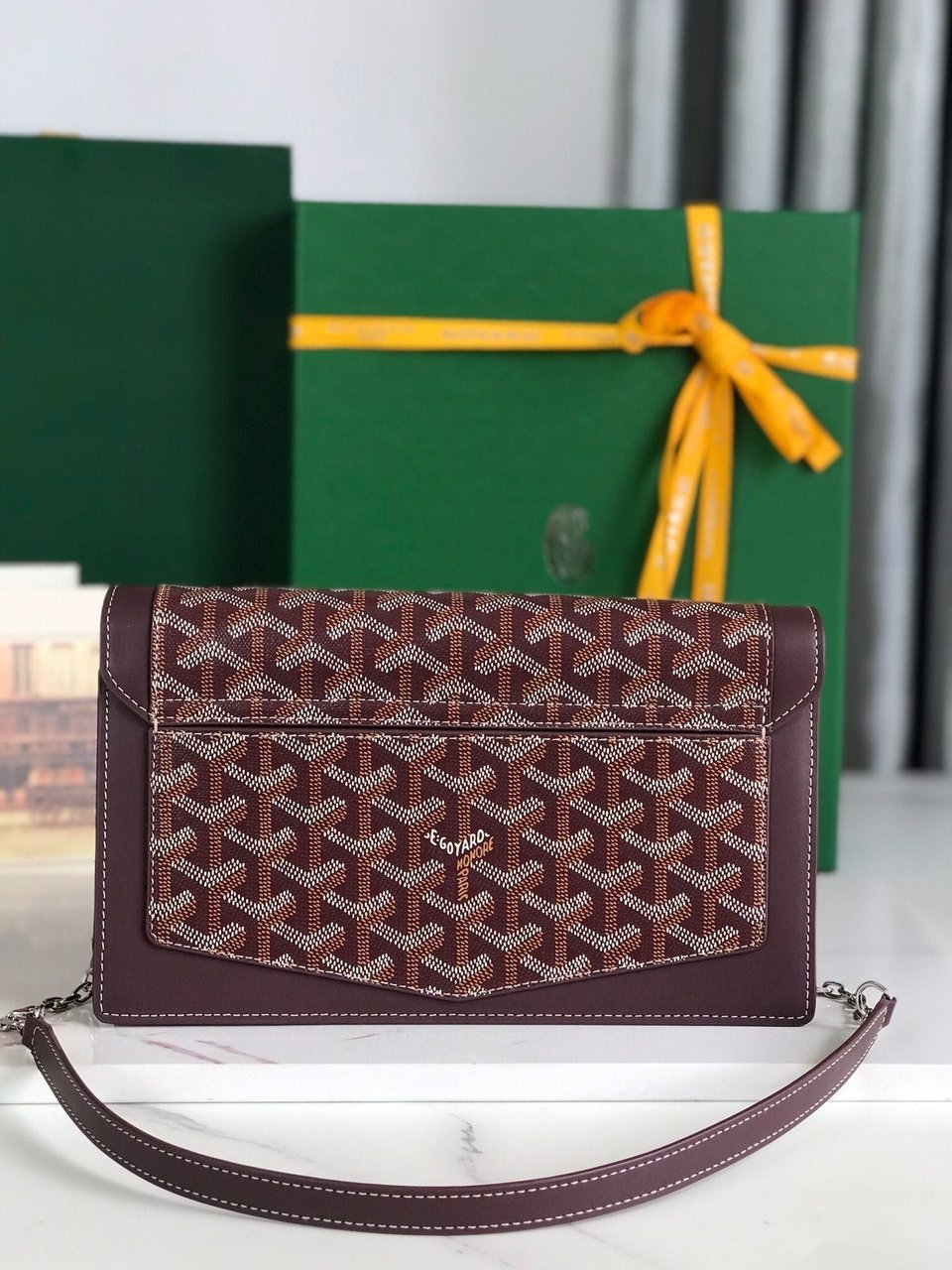 Goyard Duchesse Marie-Caroline Bag 25cm Wine Red Goyardine Canvas And Smooth Calfskin view 8