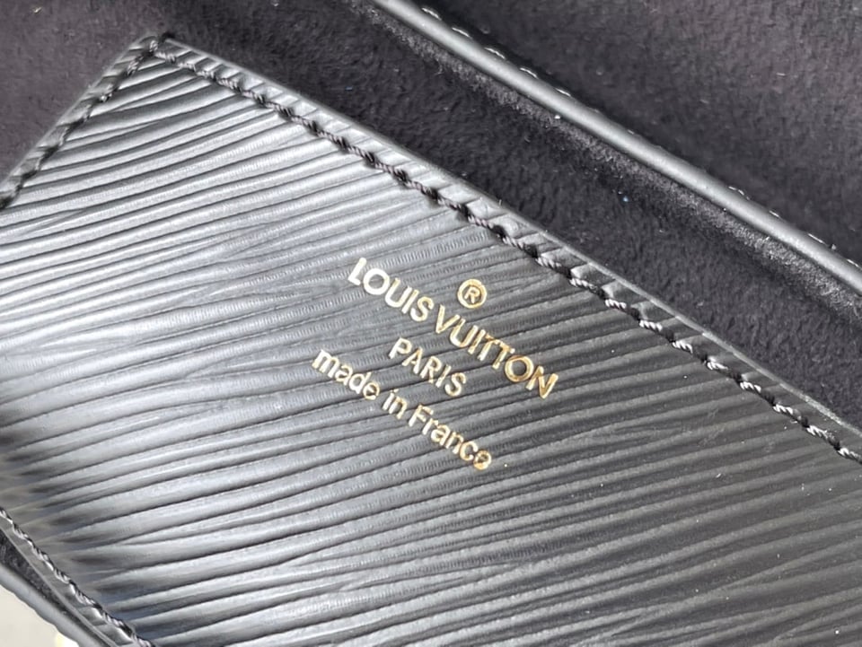 Louis Vuitton Twist Mm 23Cm Black And Pink M59885 view 7