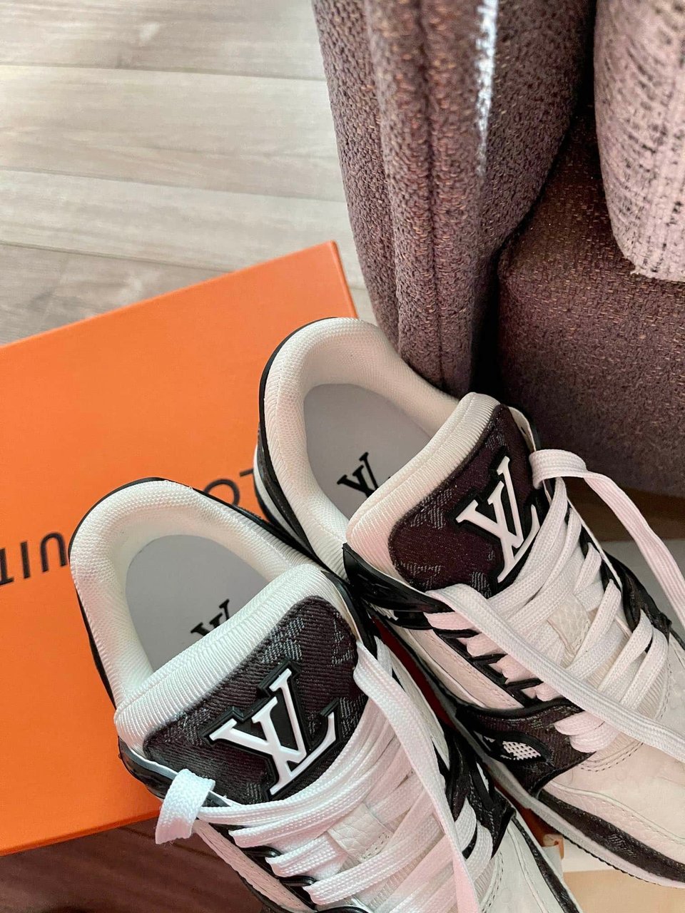Louis Vuitton Lv Trainer Sneaker Denim Noir Black 1A9Jg9 view 6