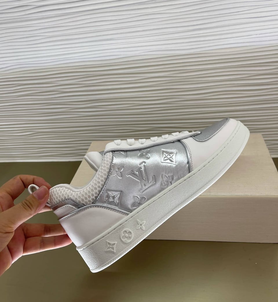 Louis Vuitton Boombox Sneaker Sliver 1A969F view 8