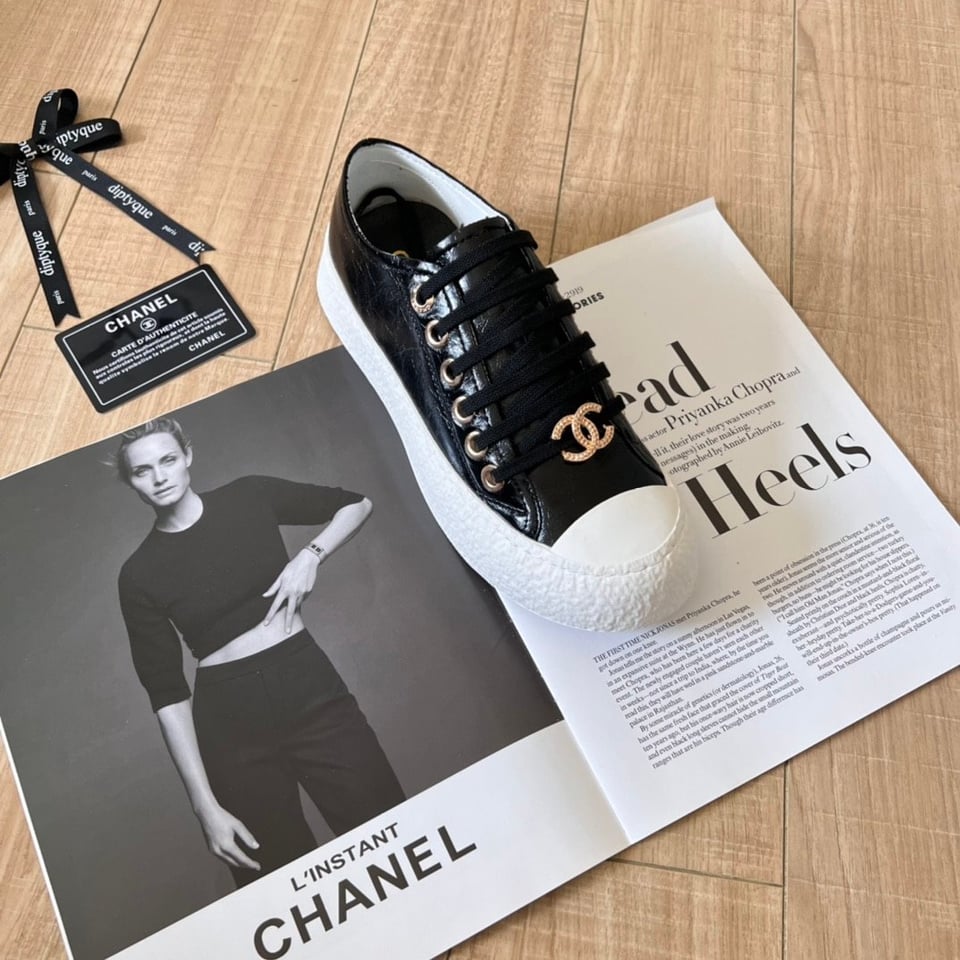 Chanel Women’S Sneakers Cc Trainers In Black view 5