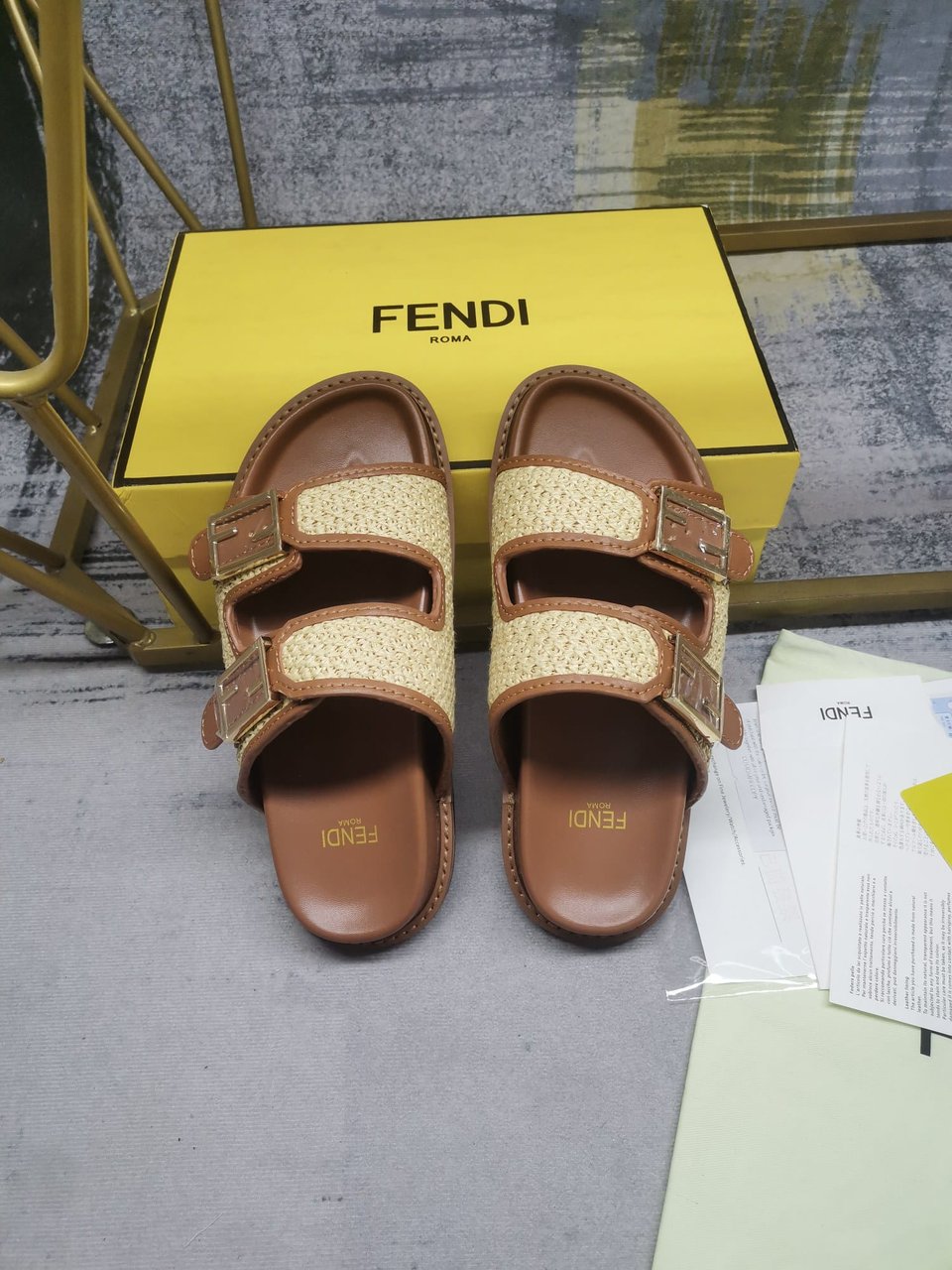 Fendi Feel Leather Sandals Brown 8X8326Ao0Df1Lr0 view 6