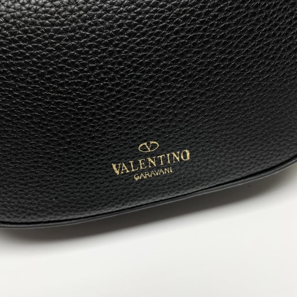 Valentino Garavani Vlogo Moon Medium Grainy Hobo Bag With Chain Black 29Cm 4W0B0N59Jdk 0No view 4