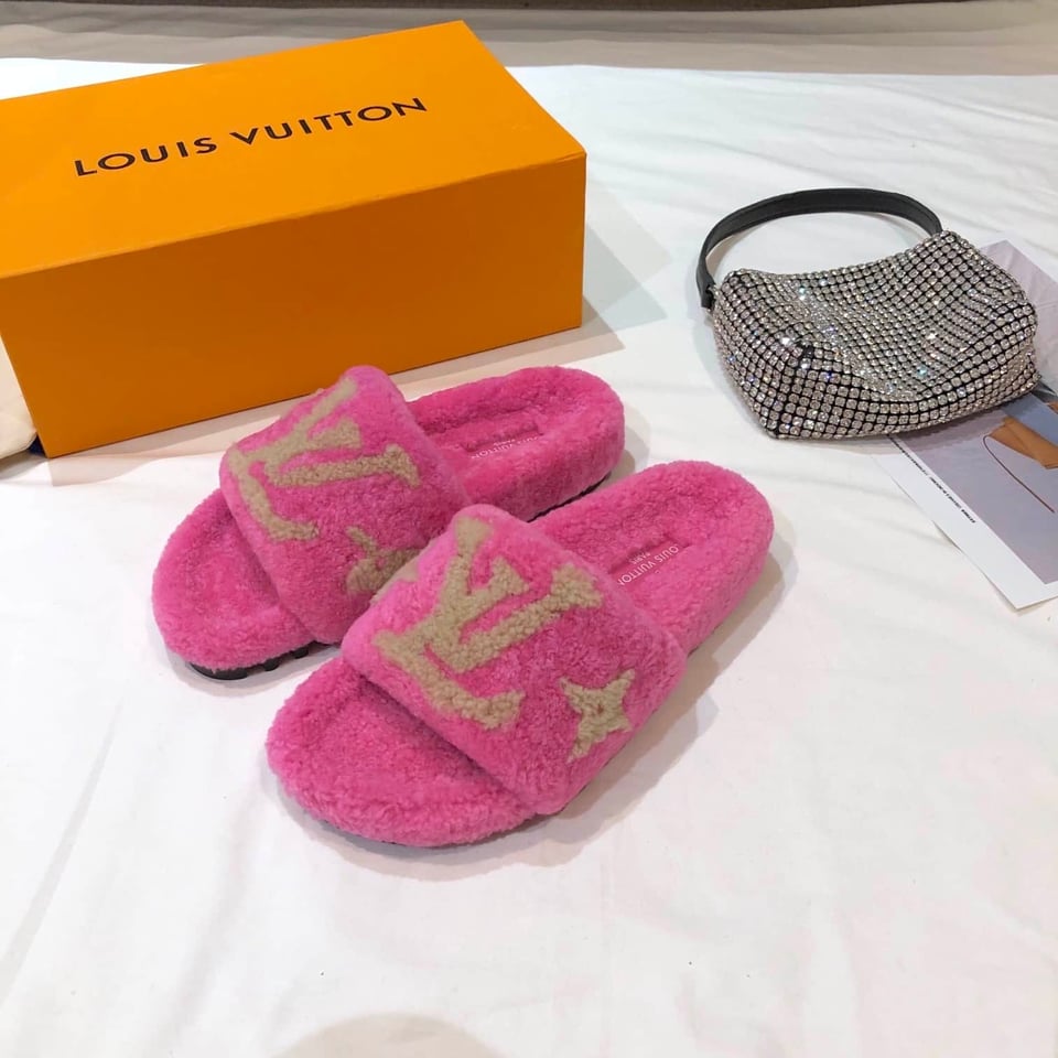 Louis Vuitton Paseo Flat Comfort Mule Pink 1A8Vfl view 4