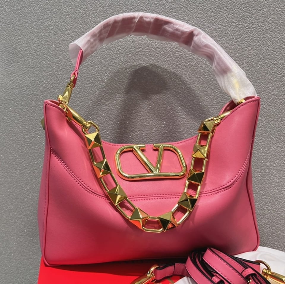 Valentino Garavani Small Stud Sign Leather Hobo Bag In Pink view 3