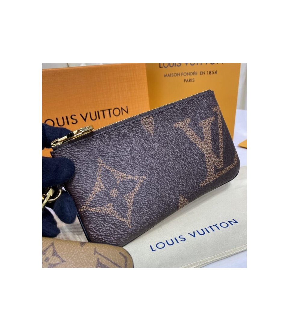 Louis Vuitton Trio Pouch view 13