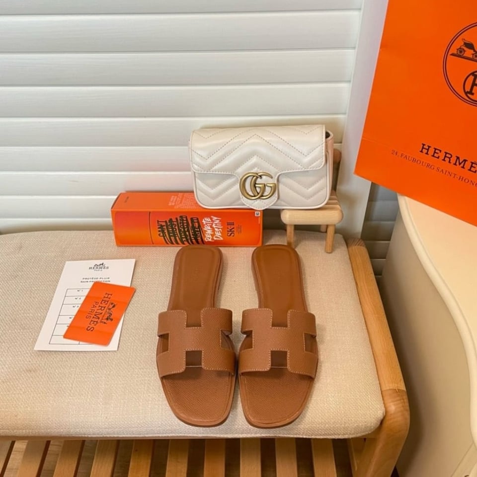 Hermes Slippers Flat Oran Brown H021056Z view 3