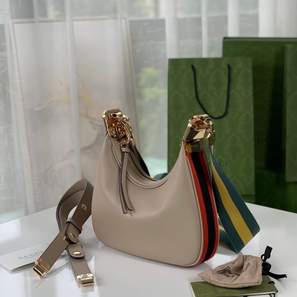 Gucci Oatmeal Leather Attache Small Shoulder Bag view 4
