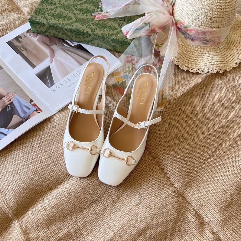 Gucci Women’S Horsebit Pump White Leather view 3