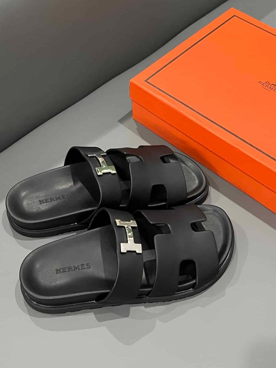 Hermes Chypre Sandal H Logo Silver Hardware Black view 4