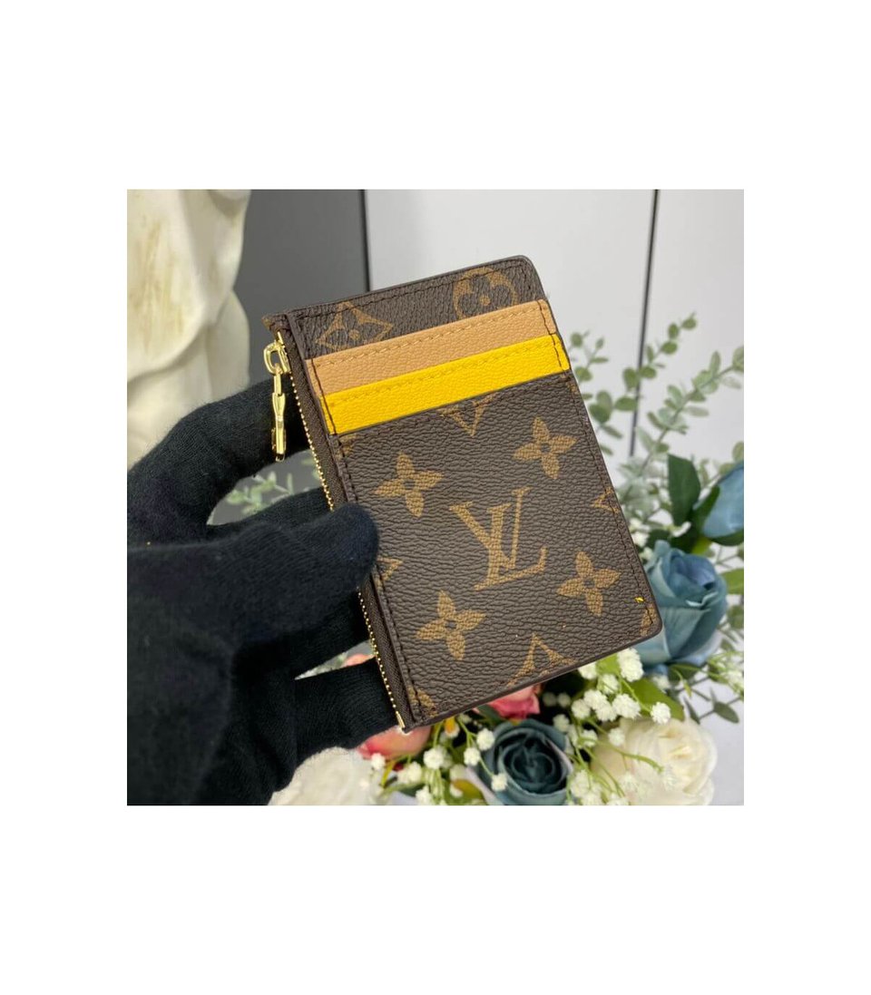 Louis Vuitton Daisy Duck Coin &amp; Card Holder view 10