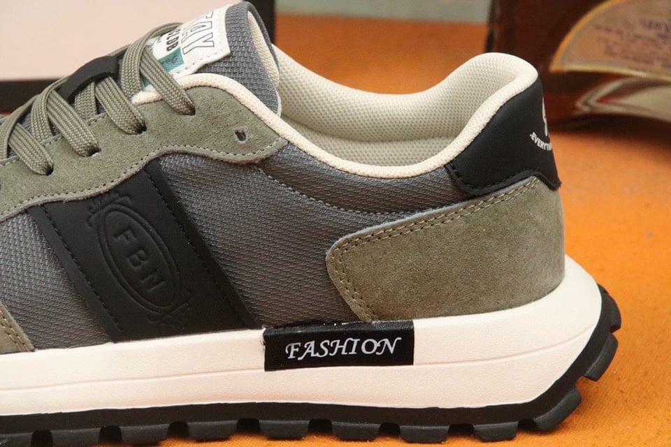 Gucci Men’S Sneaker Low Top Grey And Green view 9