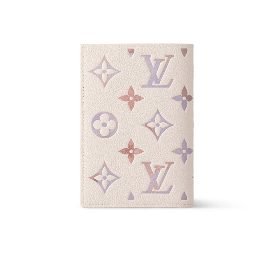 Louis Vuitton Passport Cover For Women 10cm M25917 view 5
