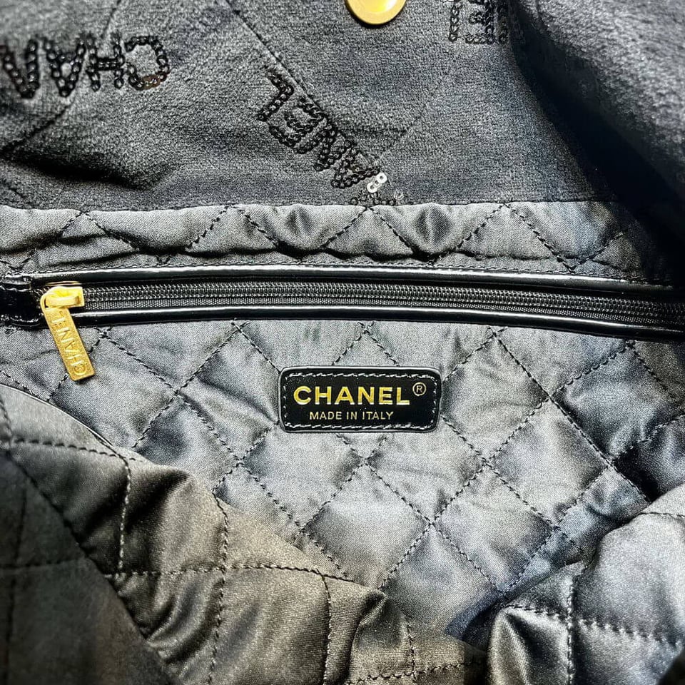 Chanel 22 Small Handbag Velvet With Sequins 37cm view 11