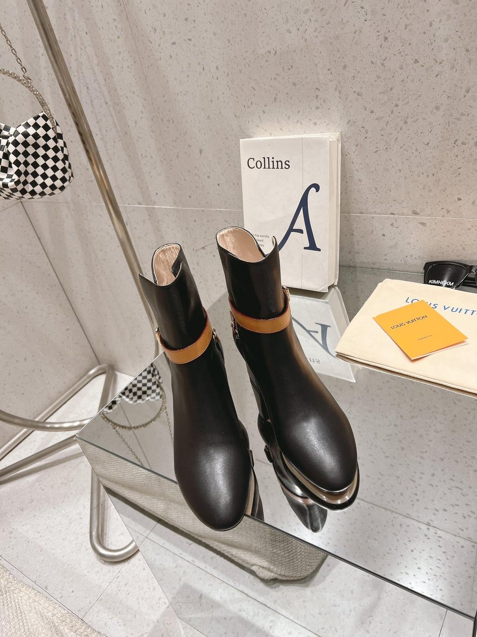 Louis Vuitton Parisienne Ankle Boot Black 1Ac8Go view 3