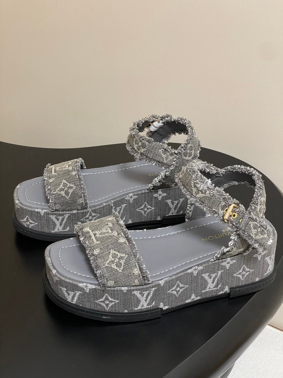 Louis Vuitton By The Pool Maya Flatform Sandal view 9