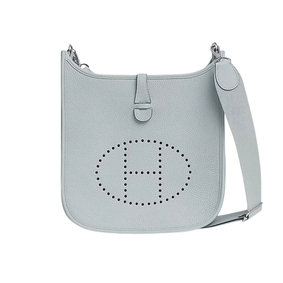 Hermès Evelyne III 29 Clemence Leather Bag Palladium Hardware Light Blue 29cm view 2